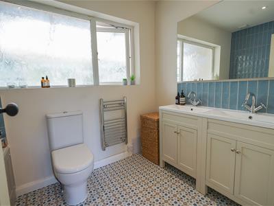 Picture 28